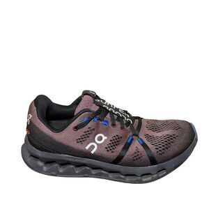 On Running women’s Black and Gray Shoes size 7.5